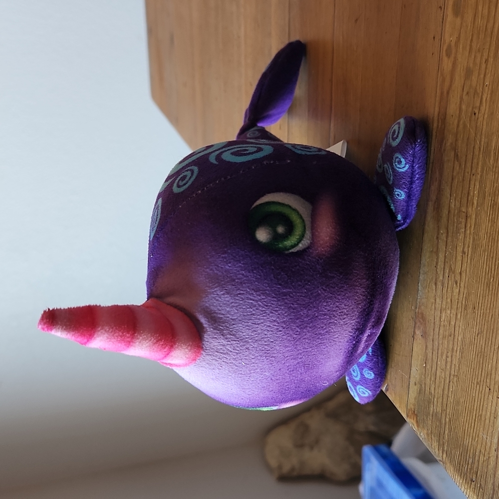 Narwhal 9.5" by Fur Balls Like New!